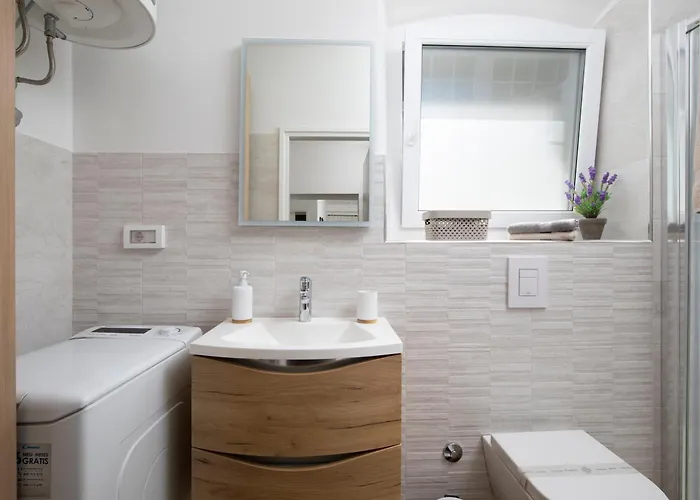 Arena Event Charming * Πούλα