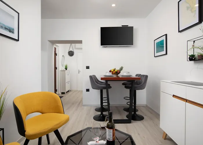 Arena Event Charming *